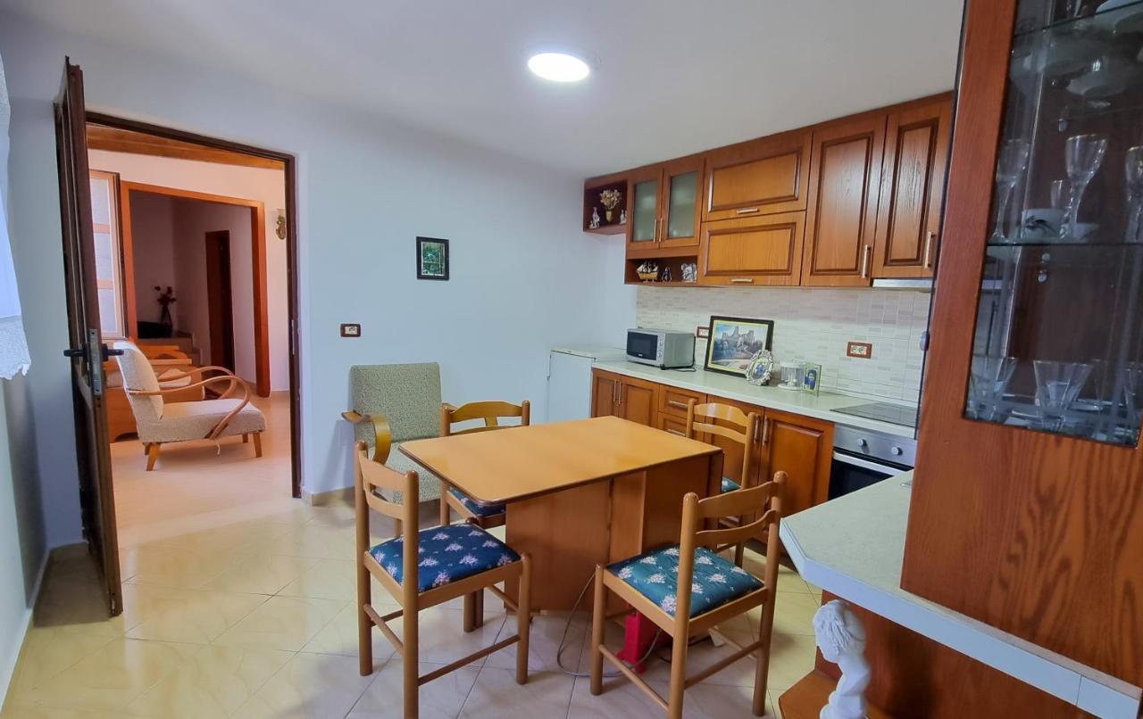 Dhimitri Apartment Berat Dış mekan fotoğraf