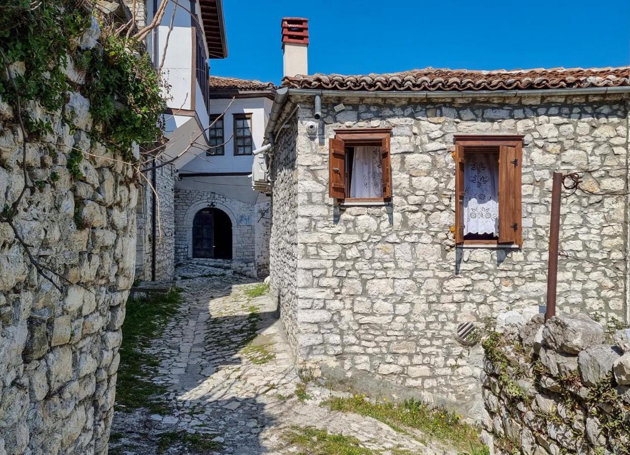 Dhimitri Apartment Berat Dış mekan fotoğraf
